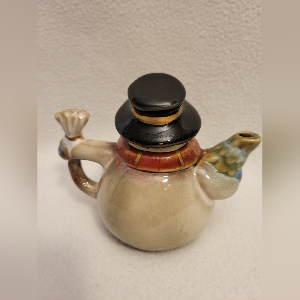Teapot. - Picture 3 of 9